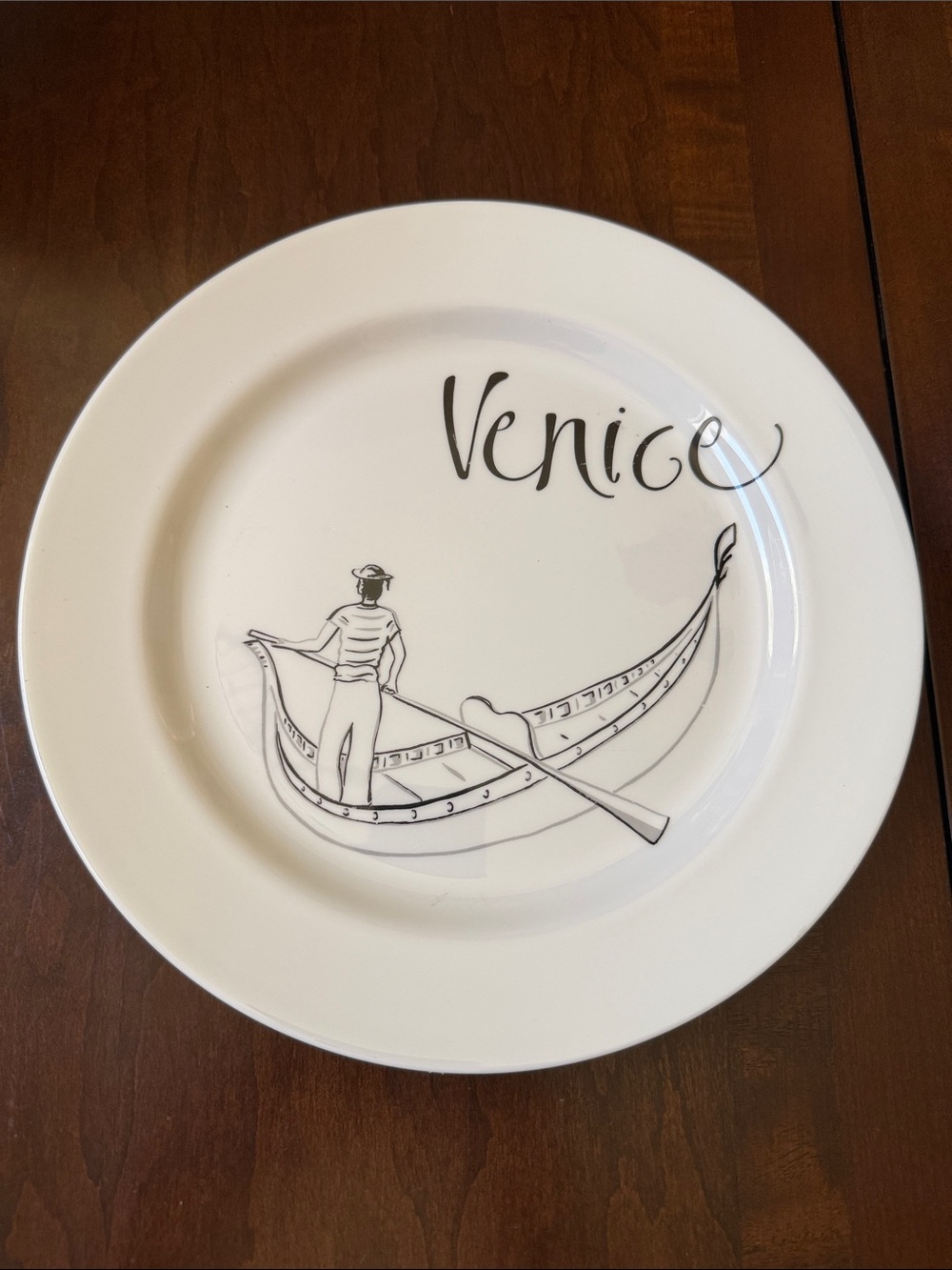 Wedgwood “Grand Gourmet” Venice White bone china 9 7/8”Plate